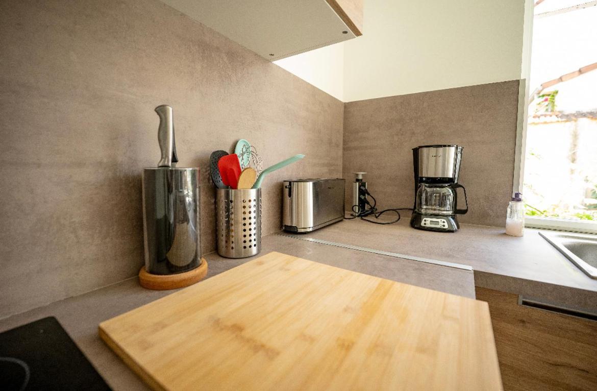 Appartement De 80M2 Refait A Neuf Bezannes ภายนอก รูปภาพ